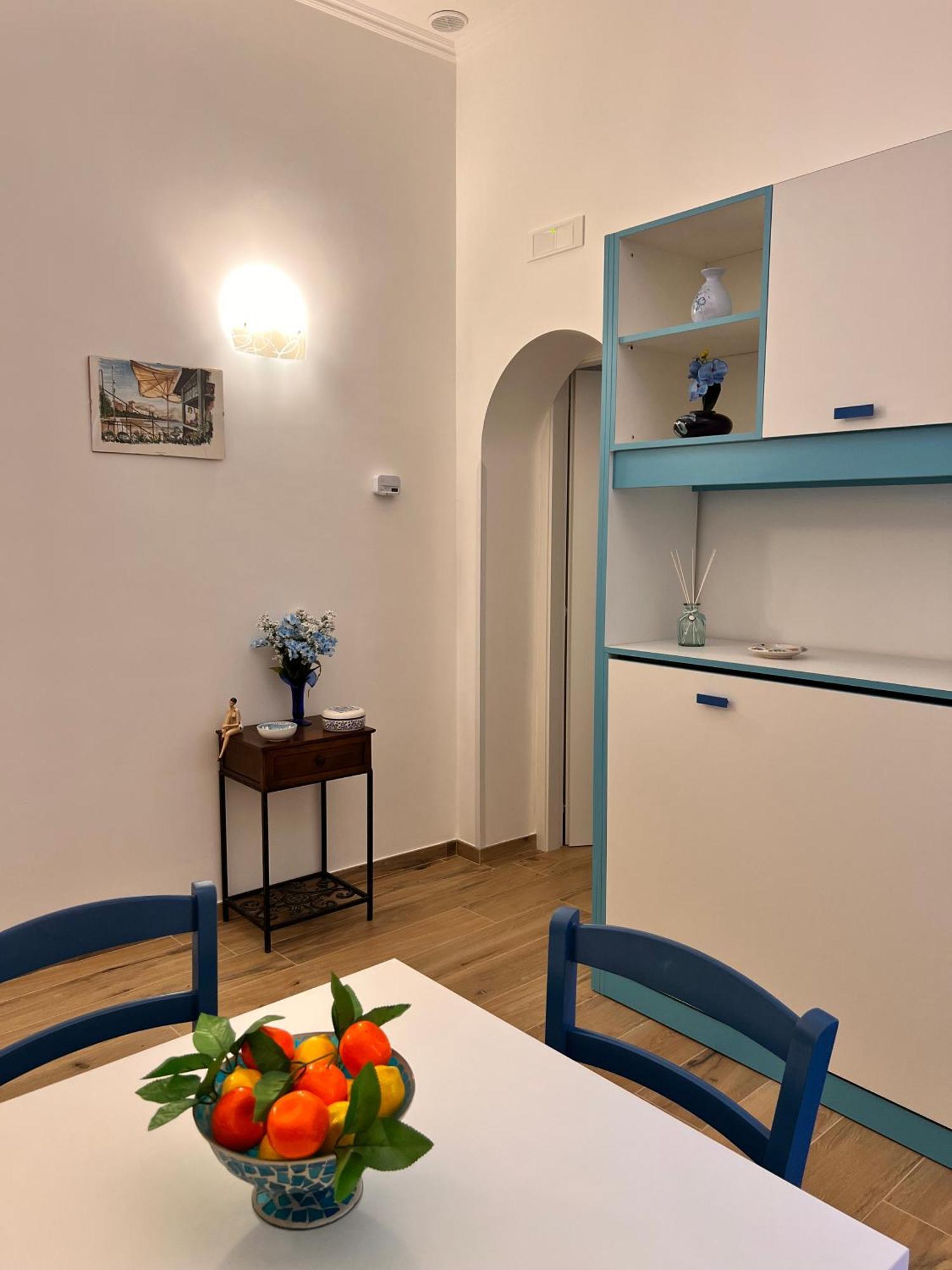 Eric'S House Appartement Salerno Buitenkant foto