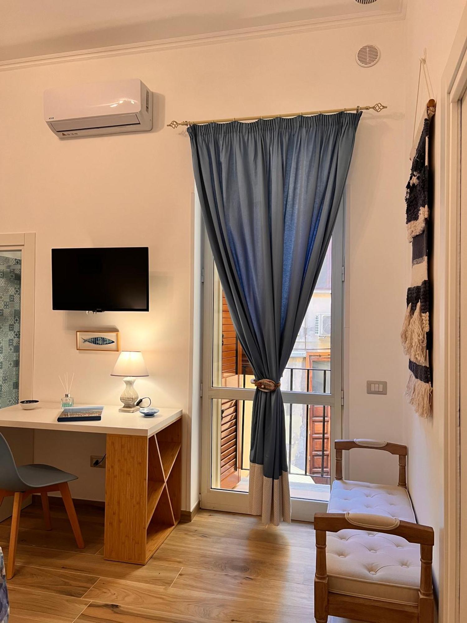 Eric'S House Appartement Salerno Buitenkant foto